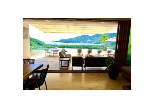 Great Holiday Home With All Amenities In Acapulco