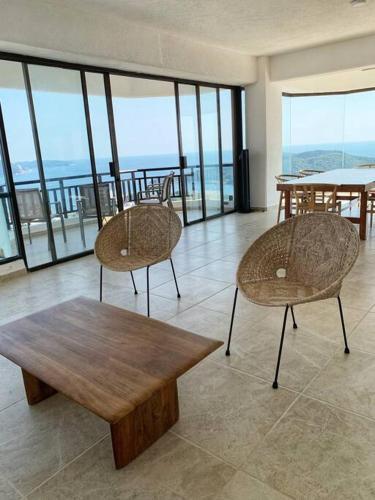 Apartamento La Fortaleza Best View In Town.