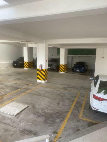 Apartamento Departamento En Acapulco Diamante, Lobayan