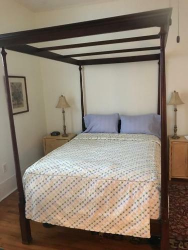 Lodge Artist Cottage