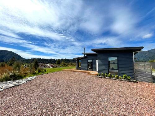 Gibb's Guesthouse