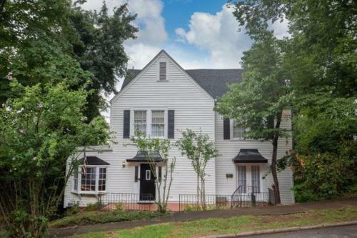Redmont Revival-walkable-pets-uab