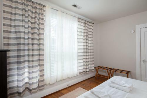 Redmont Revival-walkable-pets-uab
