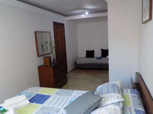 Apartamento La Farola - Centro de M�laga Con Parking
