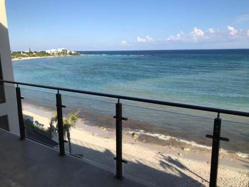 Apartamento Deluxe New Beachfront Penthouse In Akumal