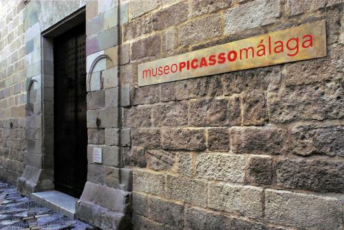 Picasso Premium Apartment