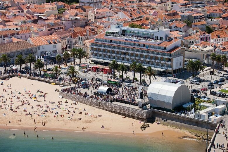 Hotel Ba�a