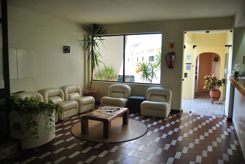 Hotel Olhos Do Mar