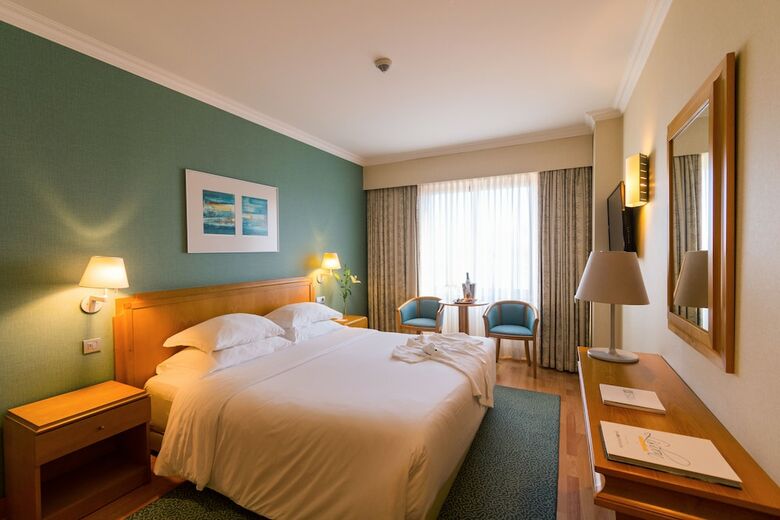 Sana Metropolitan Hotel