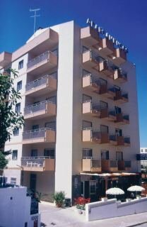 Aparthotel Iate