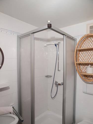 Bed & Breakfast Pension Handle