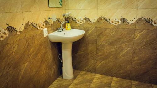 Hostal Amoj B&B And Guest House