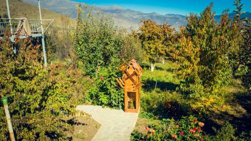 Hostal Amoj B&B And Guest House