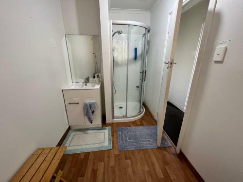 Single Room #1 - Only Vaccinated Guests