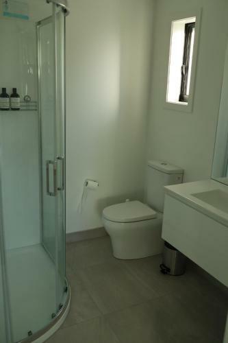 Apartamento Modern Spacious Chartwell