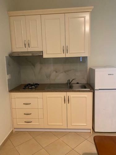 Golden Beach Apartments