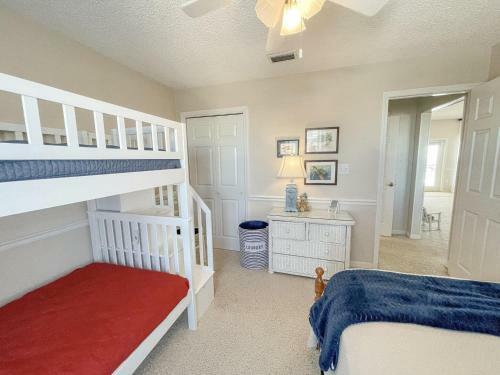 051 Topsail Home