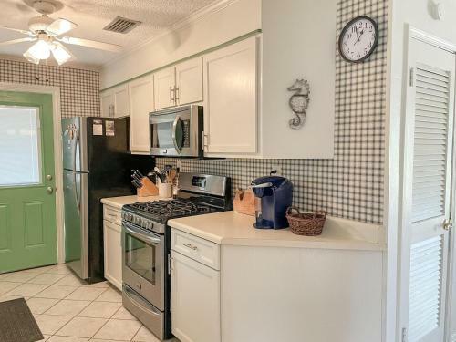 045 Seahouse Home