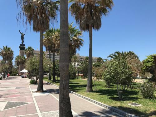 Marina Banus Apartment - Frontline Beach Suite - Puerto Banus