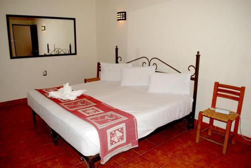 Hotel Maya 2012