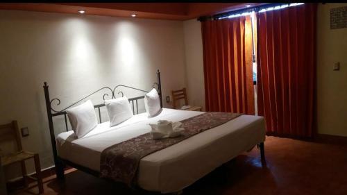 Hotel Maya 2012