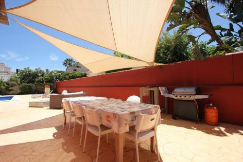 Villa In Puerto Banus