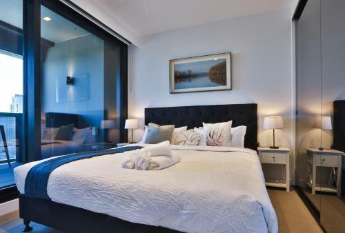 Box Hill Central Sky One Apartment