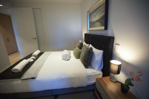Box Hill Central Sky One Apartment