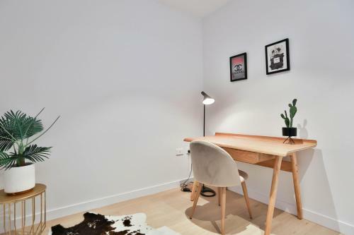 Box Hill Central Sky One Apartment