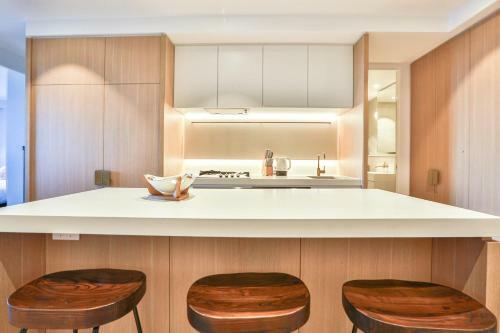 Box Hill Central Sky One Apartment