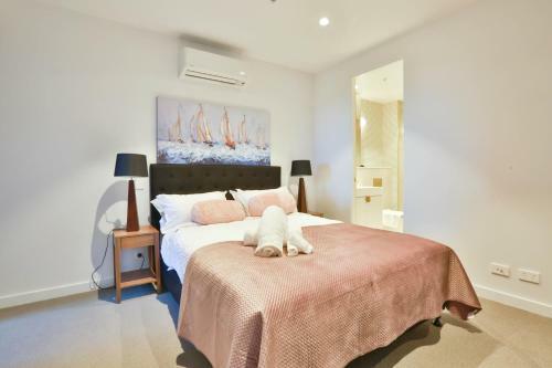 Box Hill Central Sky One Apartment