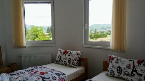 Hostal Apartments&rooms Mido