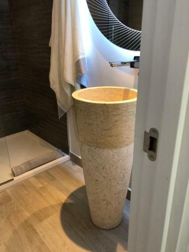 Luxury Apartment In La Isla, Puerto Banus