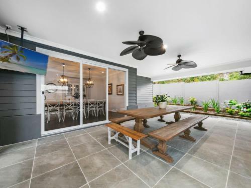Huntlee Pool Luxe House