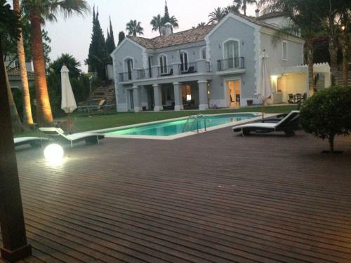 Villa Maracana