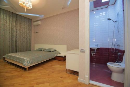 Apartamento Centr Baku. 4 Bedrooms.