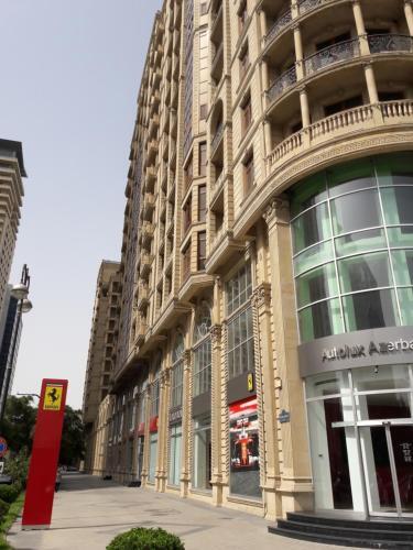 Apartamento Centr Baku. 4 Bedrooms.