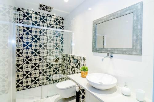 Vlg-modern 5 Bedroom Villa Close To Beach