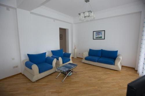 Maidenstower Sea Apartment 2