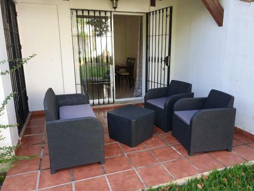 Urb. Los Naranjos de Marbella, Manzana 3,