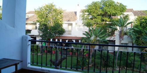 Urb. Los Naranjos de Marbella, Manzana 3,