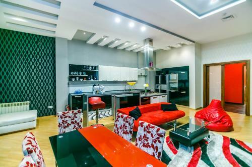 Apartment On Pakdad