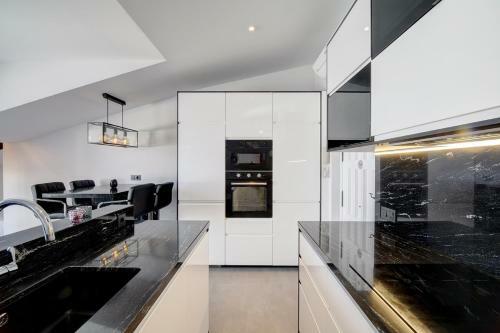 Apartamento Penthouse Deluxe, Carolina Park, Marbella