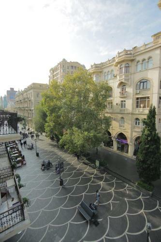 Apartment On Port Baku