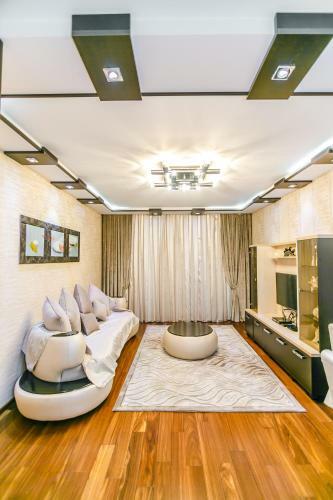 Apartment On Port Baku