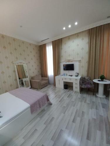 White Boutique Baku Hotel