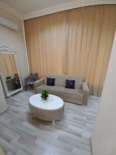 White Boutique Baku Hotel