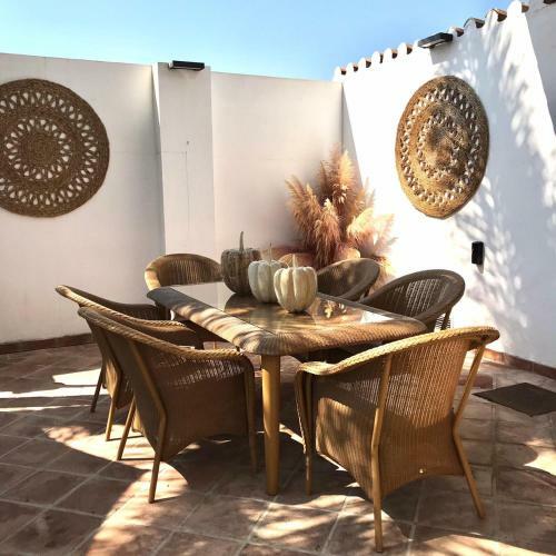 Luxury Beach Villa , Private Pool Do�a Bella