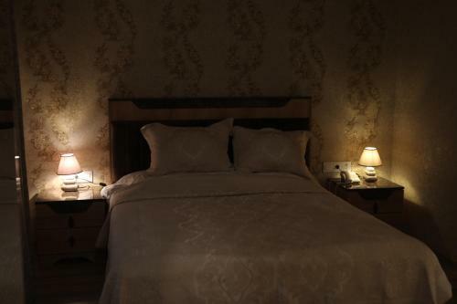 Midcity Hotel