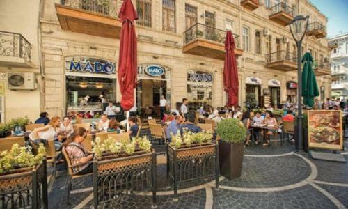 Sheikh Apartment In Baku